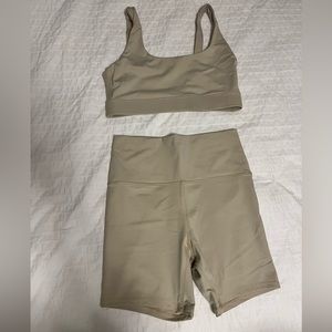 Kgmtl x ardene move collection bike shorts and sports bra size m/L